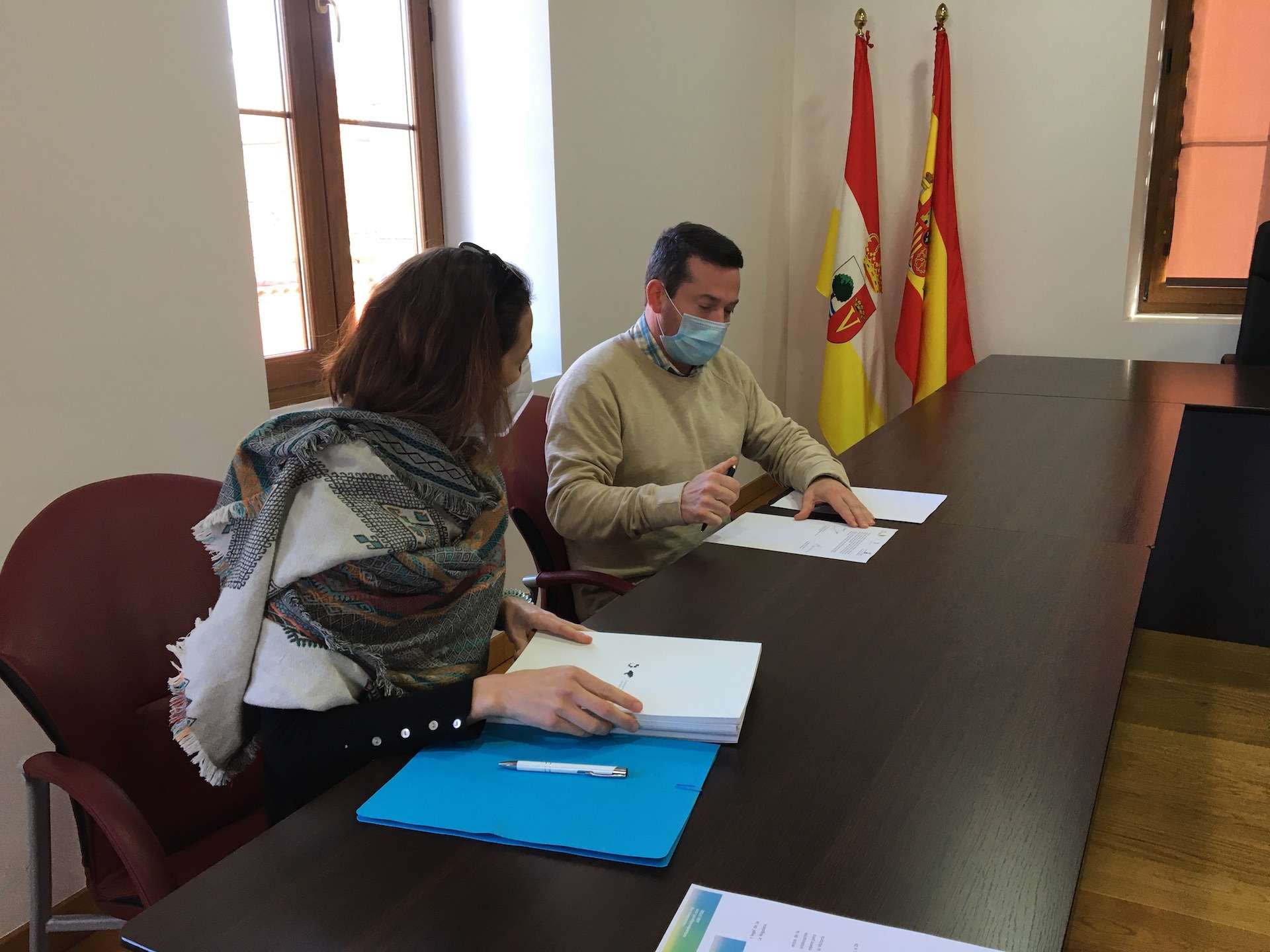 Firmamos un acuerdo con el Ayuntamiento de Ramales para la mejora del Asón