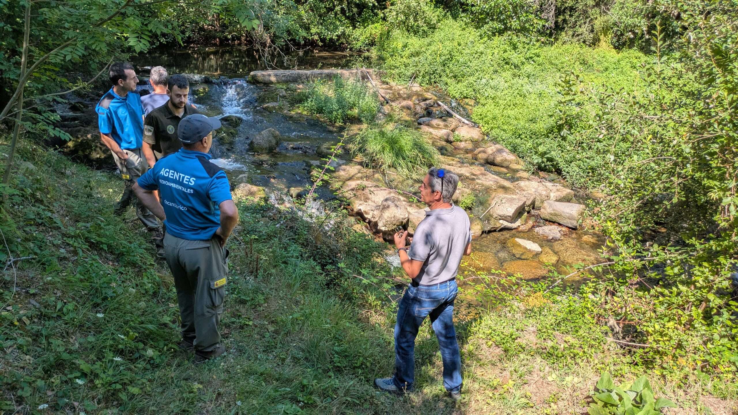 El Programa europeo Open Rivers facilitará el derribo de más obstáculos fluviales en Cantabria